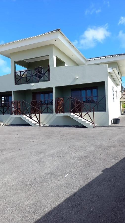 Cataleya Apartments Near Airport Willemstad Eksteriør bilde